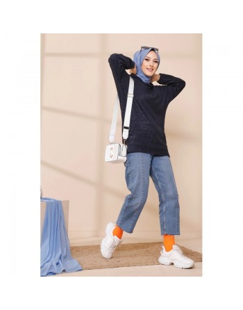 Sweat femme avec capuche brodé "Champion" (Saison Automne Hiver) - Couleur bleu marine 