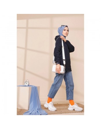Sweat femme avec capuche brodé "Champion" (Saison Automne Hiver) - Couleur bleu marine 