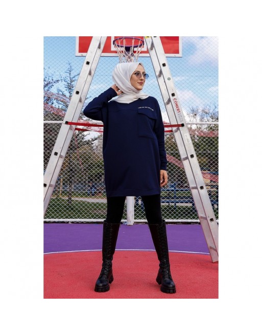 Tunique décontractée avec grande poche (Sweat femme Hijab) - Couleur bleu nuit Tunique décontractée avec grande poche (Sweat femme Hijab) - Couleur bleu nuit