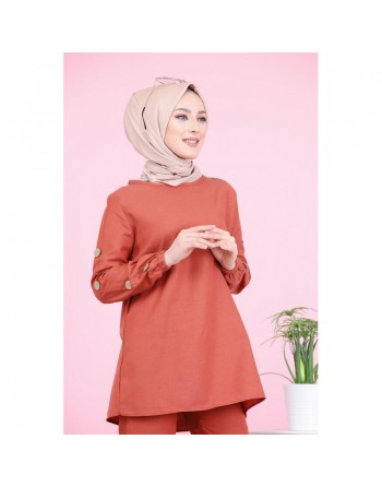 Ensemble tunique et pantalon assorti avec ceinture (Vetement pour femme voilée) - Couleur brique 