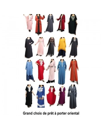 Robe longue type abaya marocaine pour femme avec capuche et motifs dorés - Couleur noire 