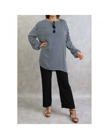 Tunique à rayures blanches - Plusieurs couleurs disponibles (Grandes tailles pour femmes) 