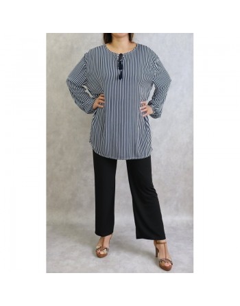 Tunique à rayures blanches - Plusieurs couleurs disponibles (Grandes tailles pour femmes) 