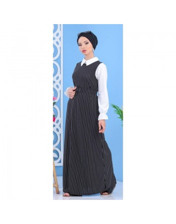 Ensemble Robe noire à rayures avec sa chemise blanche assortie 