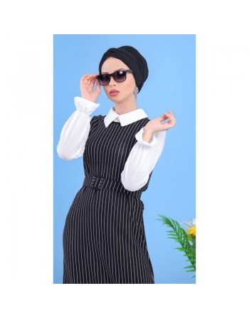 Ensemble Robe noire à rayures avec sa chemise blanche assortie 