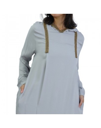 Abaya moderne avec capuche couleur gris clair 