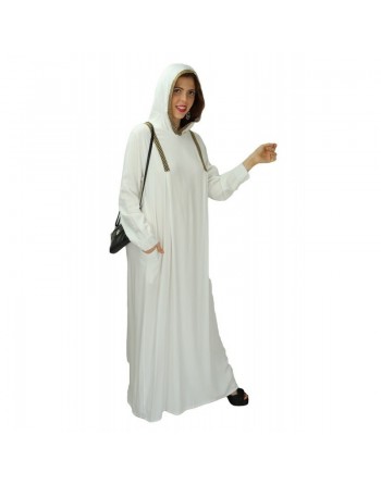 Abaya moderne blanche avec capuche et bandes noires dorées pour femme 