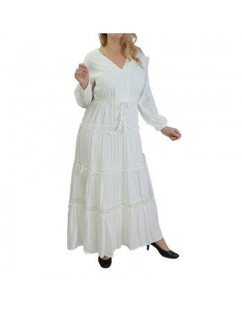 Robe bohème chic de couleur blanche 