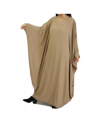 Robe longue papillon évasée avec doublure tissu crêpe de couleur camel 