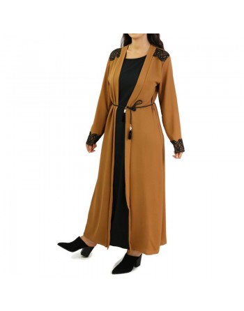Robe longue noire avec kimono intégré couleur camel 