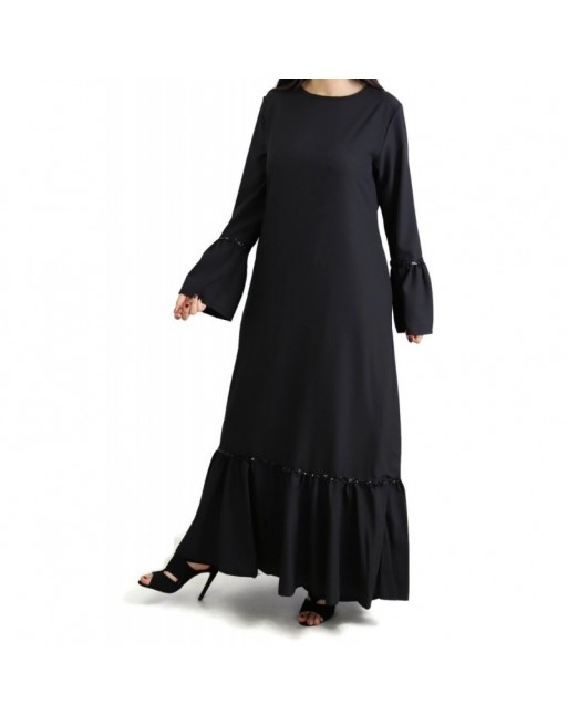 Robe longue avec dentelles et strass - Couleur noire Robe longue avec dentelles et strass - Couleur noire