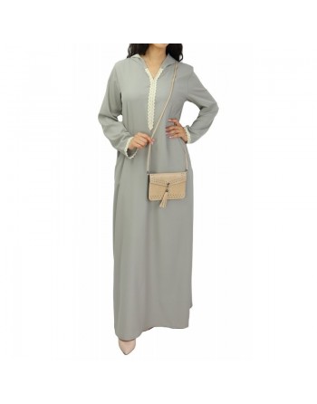 Djellaba marocaine pour femme avec dentelle et capuche - Couleur taupe clair 