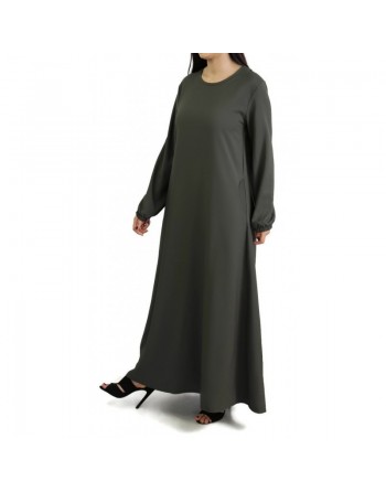 Robe longue sobre ample évasée pour femme - Marque Amelis Paris - Couleur kaki 