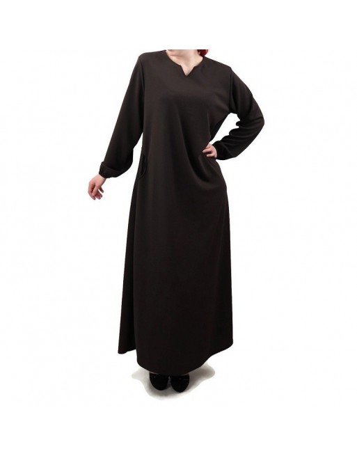 Robe simple évasée col V pour femme - Marque Amelis Paris - Couleur marron foncé Robe simple évasée col V pour femme - Marque Amelis Paris - Couleur marron foncé
