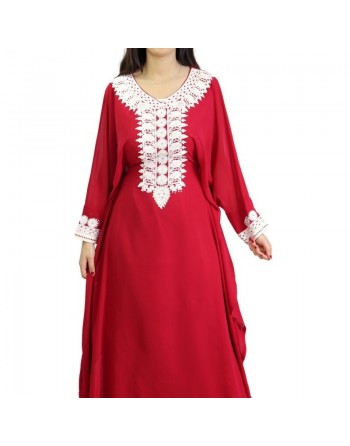 Robe de soirée orientale avec effet papillon décorée de broderies et de strass - Couleur rouge 