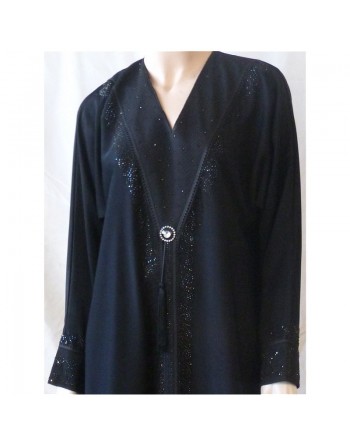 Robe longue (Abaya) noire avec strass et diamants noirs et son écharpe assortie 