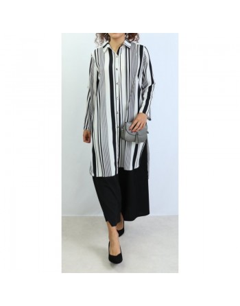 Chemise longue blanche à rayures noires 