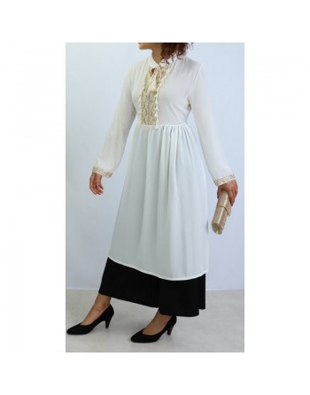 Tunique longue décorée de strass broderie et pompons - Couleur Blanc 