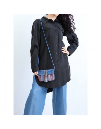 Chemise avec poches latérales de couleur Noir 
