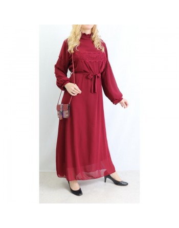 Robe longue avec doublure broderies dentelle et ceinture - Taille Unique - Couleur bordeaux 