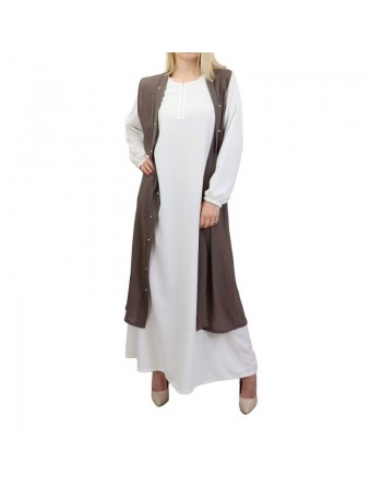 Gilet long perlé de couleur taupe 
