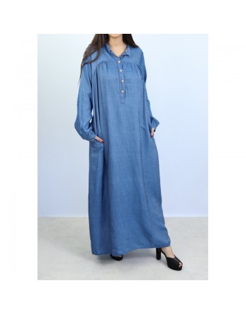 Robe jean longue et ample avec poches et boutons 