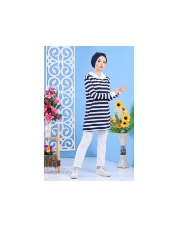 Ensemble décontracté pour femme : Pantalon Crème + Tunique de couleur blanche à rayures bleues marines 