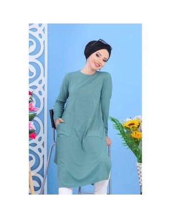 Tunique mi-longue évasée de couleur vert menthe 