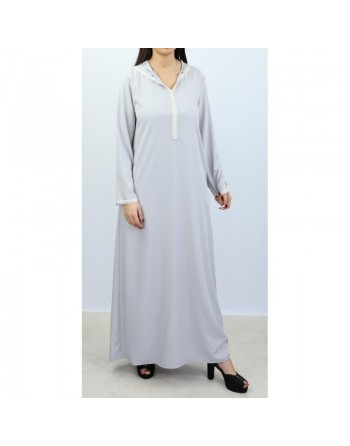 Jellaba marocaine pour femme (Robe maxi-longue) avec dentelle et capuche - Couleur gris clair 