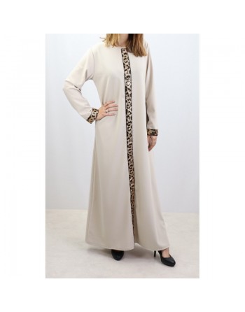Robe longue avec strass devant et sur les manches - Marque Amelis Paris pour femme - Couleur blanc cassé 