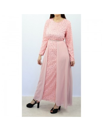 Robe longue évasée pailletée avec doublure et ceinture couleur rose clair 